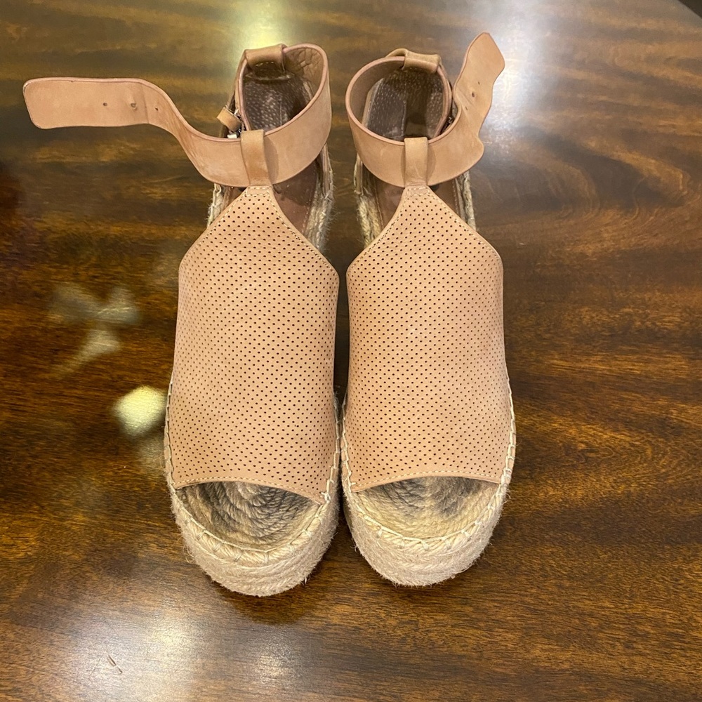 Marc Fisher Espadrilles